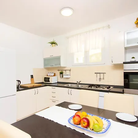 Apartment By The Sea Cove Gradina, Korcula - 20658 *